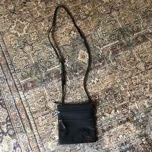 Dooney & Bourke black crossbody bag